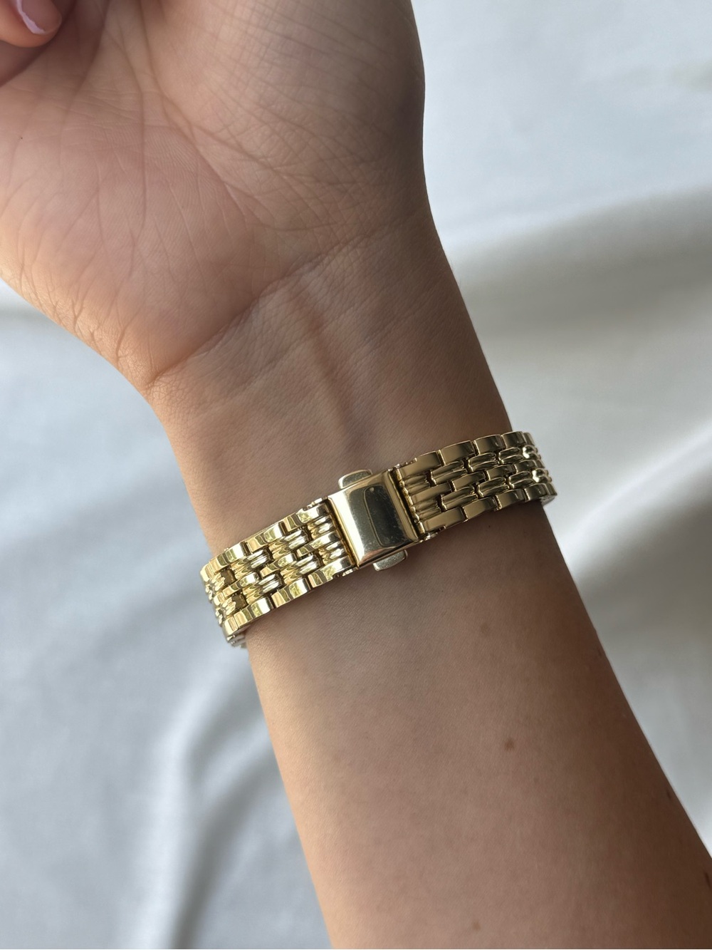 Armitron Gold-tone Watch with White Dial - Picture 10 of 10